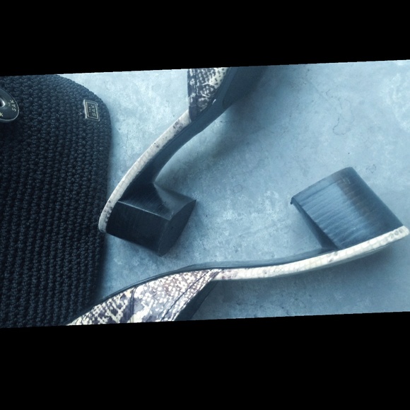 Unisa leather snake print slip on mules - Picture 4 of 7